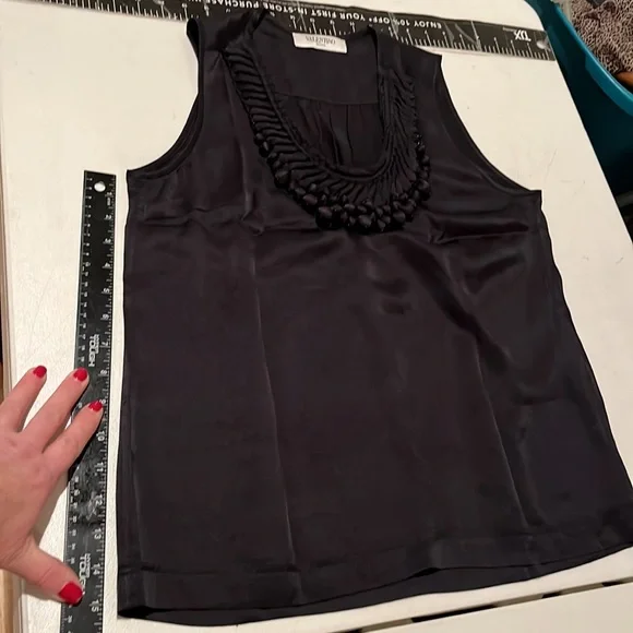 Valentino Roma medium silk camisole ITALY 42AUTHENTIC embellished neckline